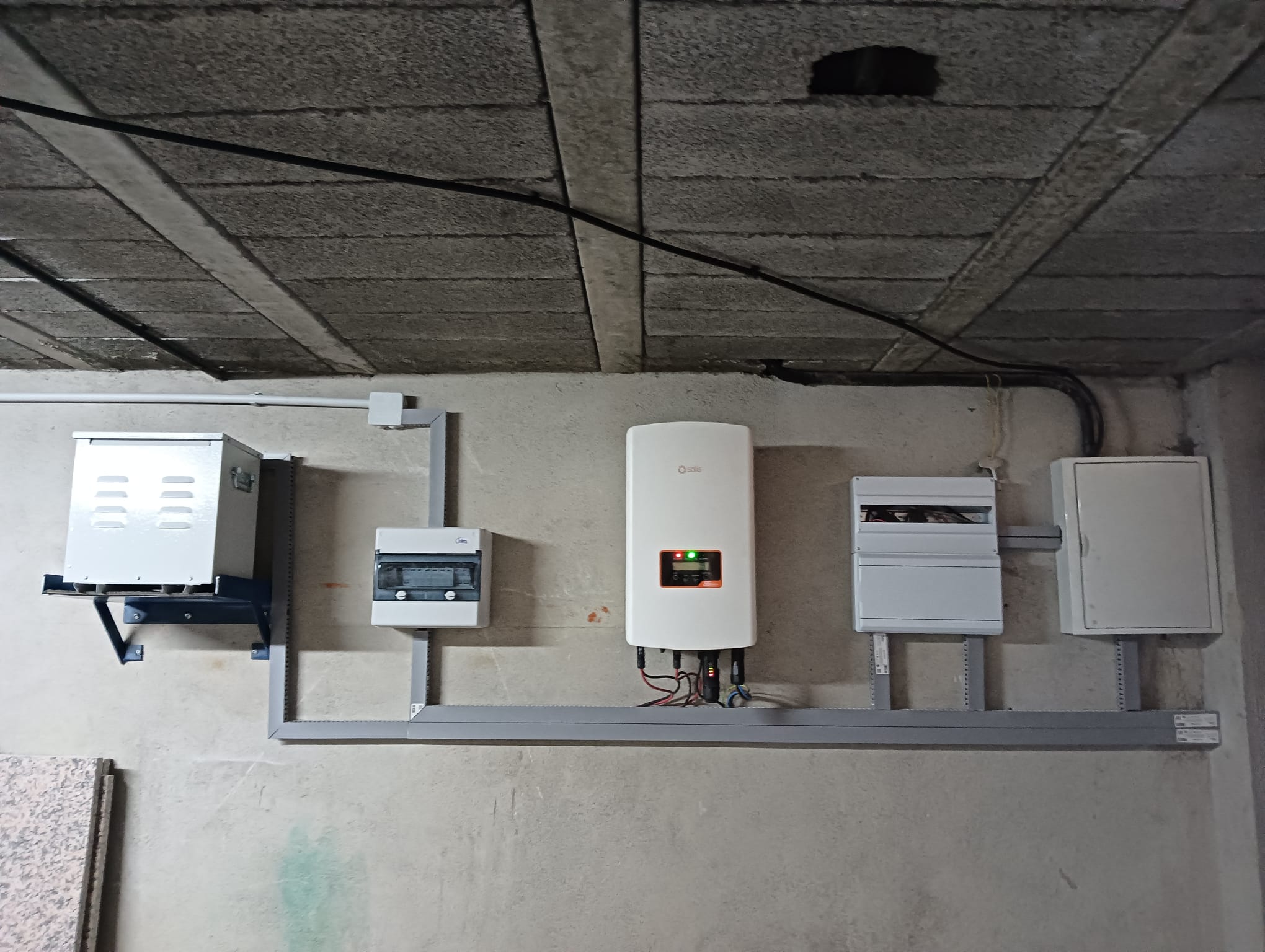 Cargador de vehículo eléctrico